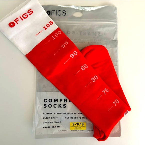 FIGS NWT YOU GIVE ME FEVER Compression Socks Small Red White Thermometer - Picture 2 of 5